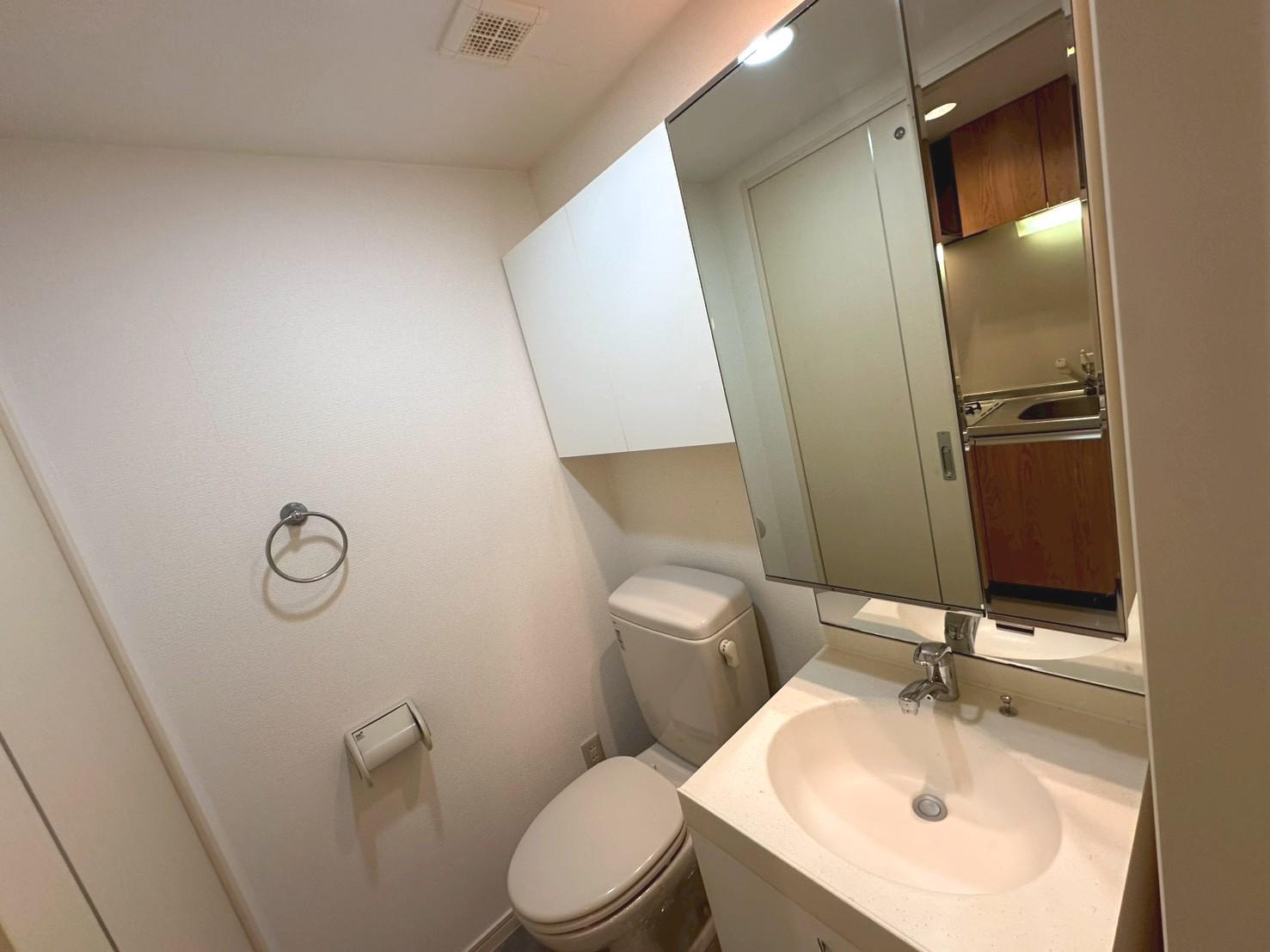 洗面設備　洗面台付き(別部屋参考写真)