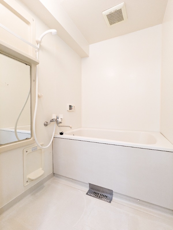 バス・シャワールーム　図面と現状に相違がある場合には現状を優先