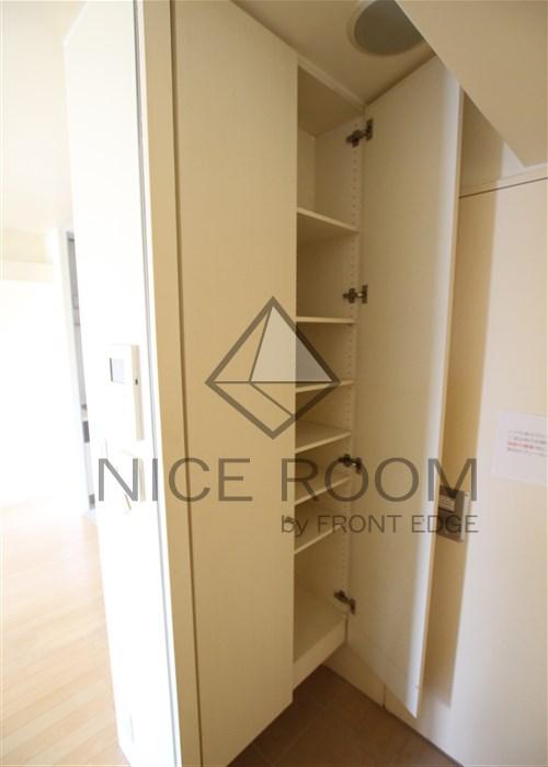 玄関　アーバネックス淀屋橋　玄関