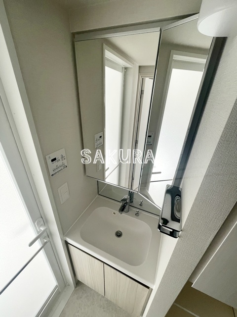 洗面設備　忙しい朝には欠かせない洗面所です♪