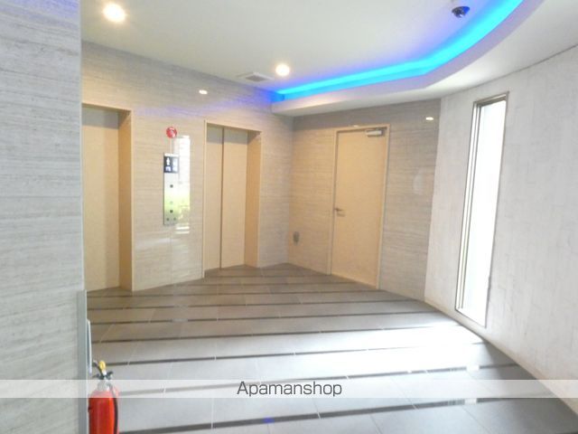 ロビー　ロビー