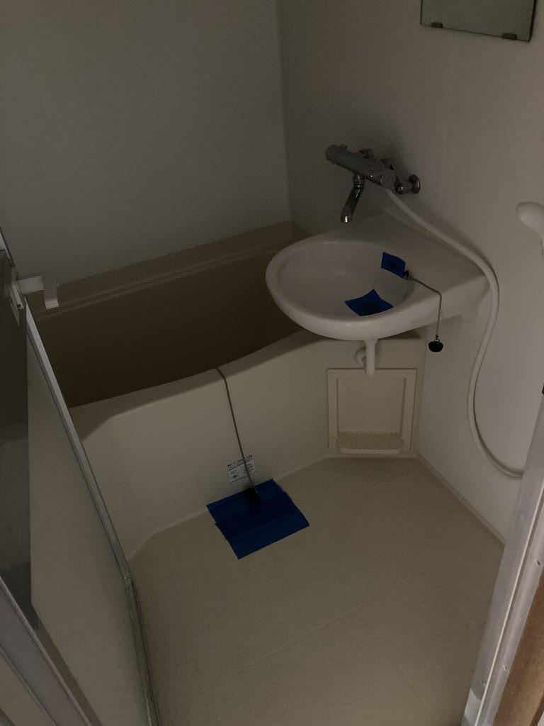 バス・シャワールーム　バス