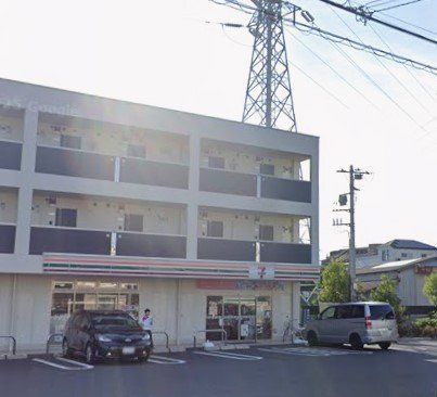 コンビニ　セブンイレブン足立興野2丁目店（コンビニ）まで340m