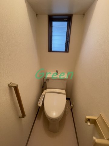 トイレ　清掃前