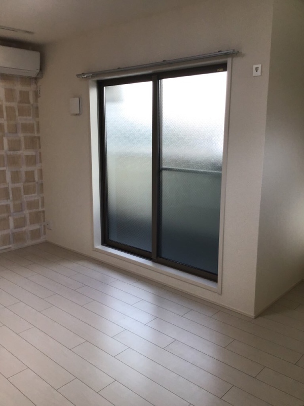 居室・リビング　エアコン付きで初期費用を抑えられます☆