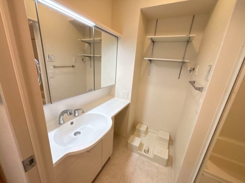 洗面設備　図面と現状に相違がある場合には現状を優先