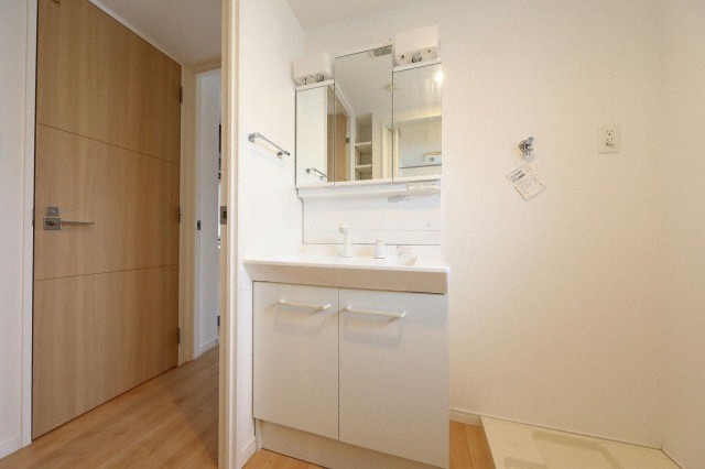 洗面設備　洗面台