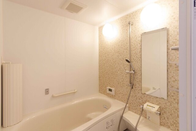 バス・シャワールーム　バス