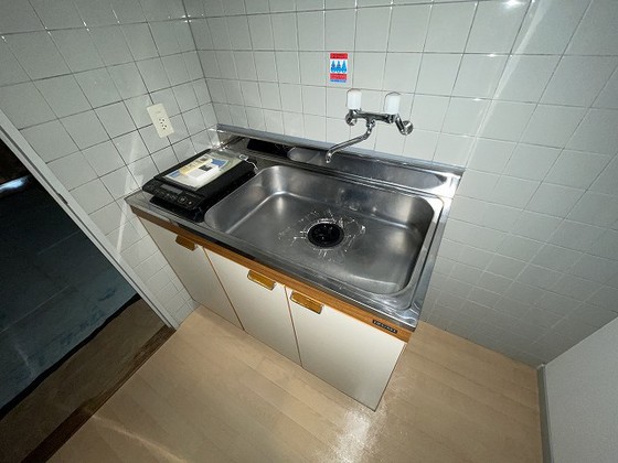 キッチン　※別の部屋の写真です。