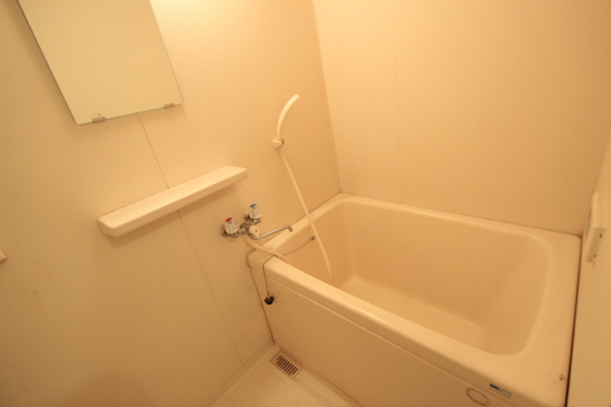 バス・シャワールーム　※別号室の写真です