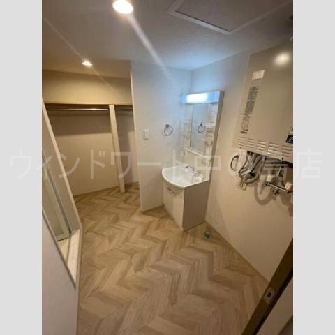 洗面設備　詳細は、ウィンドワード中の島店までご相談下さい。