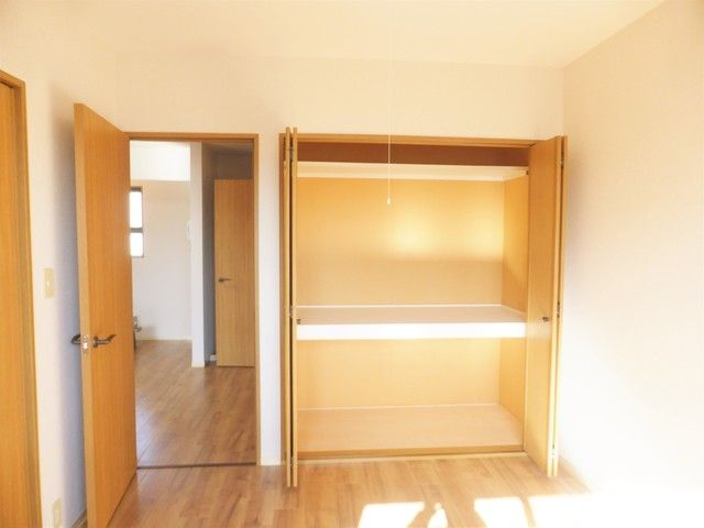 収納　別部屋の参考写真です。