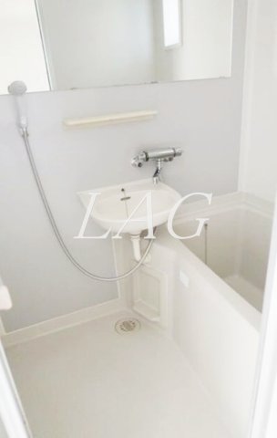 バス・シャワールーム　お風呂です。