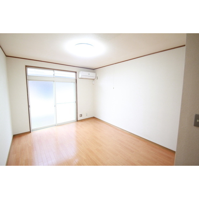 居室・リビング　洋室７．５帖