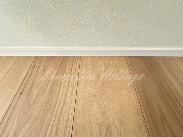 居室・リビング　同施工物件