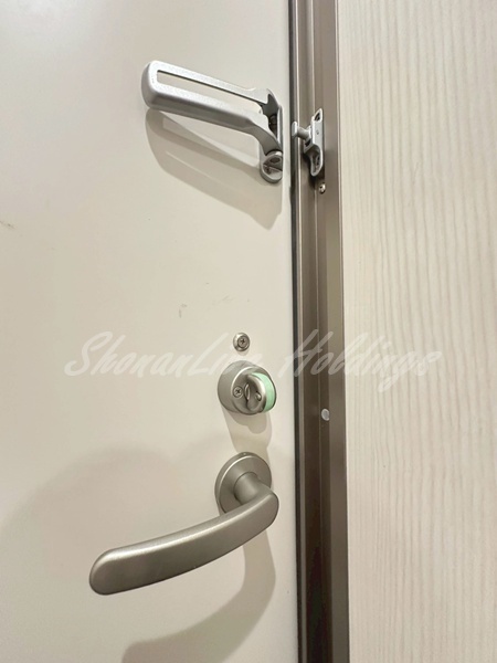 玄関　同施工物件