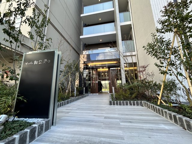 エントランス　Vievle靭公園Q（ヴィーブル靭公園キュー）　エントランス