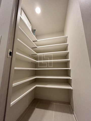 玄関　Vievle靭公園Q　下駄箱