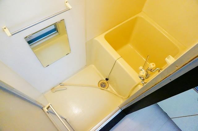 バス・シャワールーム　浴室