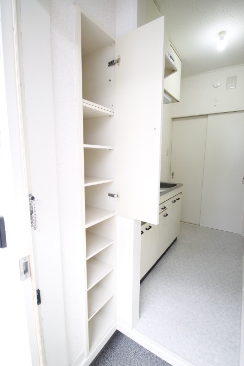 収納　※他部屋参考写真