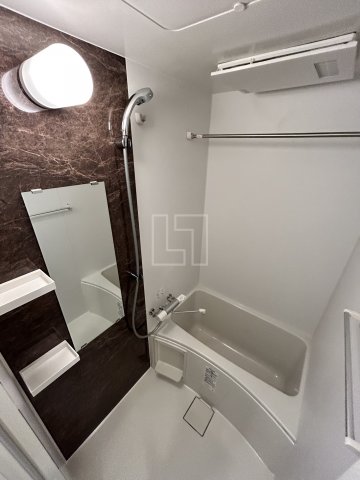 バス・シャワールーム　アドバンス上町台シュタット　バスルーム