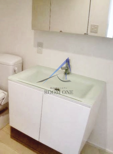 洗面設備　洗面台です。