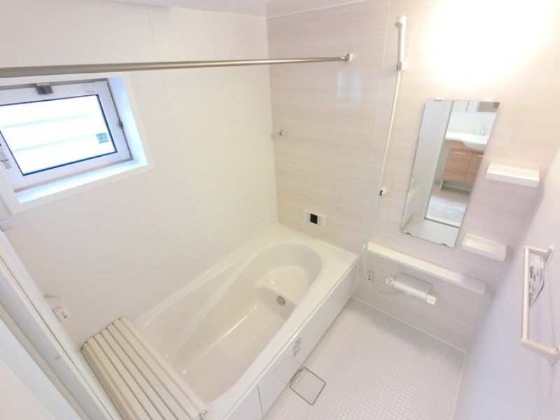 バス・シャワールーム　図面と現状に相違がある場合には現状を優先