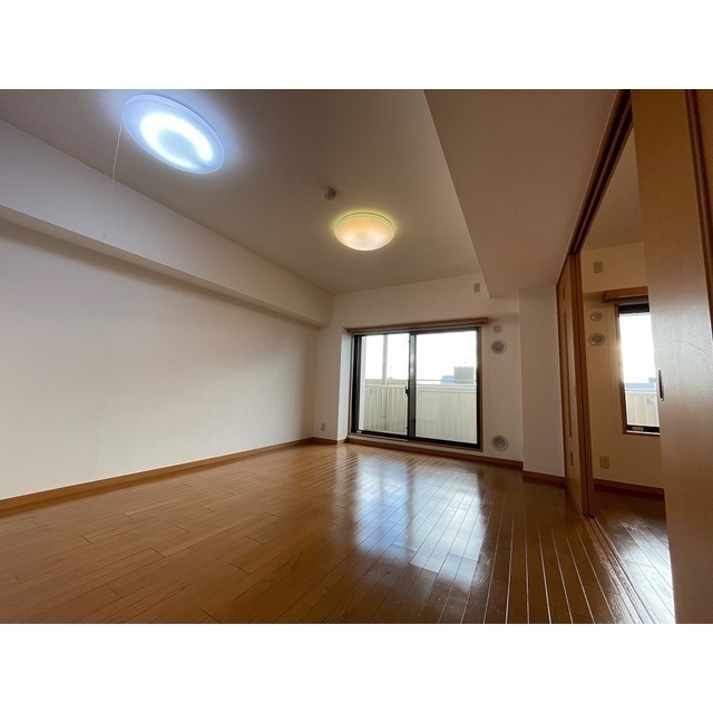 居室・リビング　他部屋写真参照