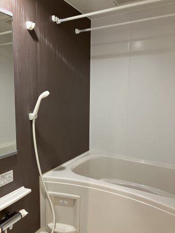 バス・シャワールーム　清潔感もあり毎日リラックスできそうなバスルーム