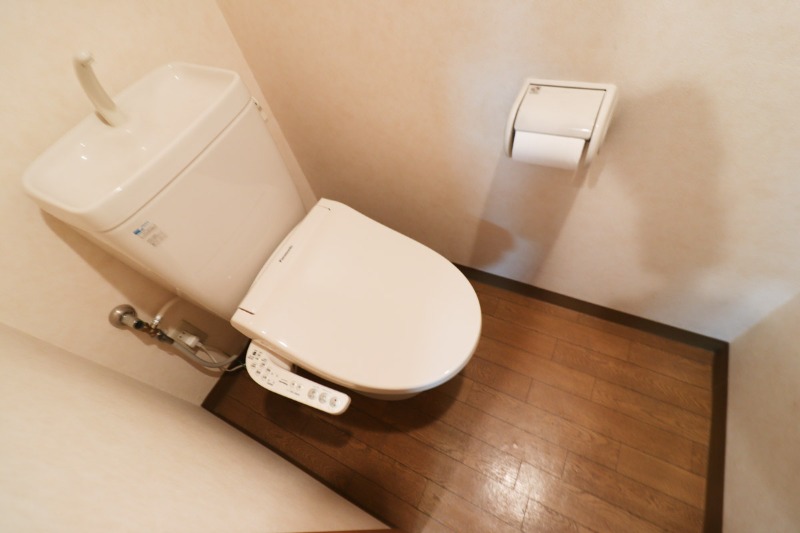 トイレ　図面と現状に相違がある場合には現状を優先