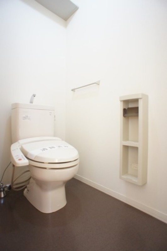 トイレ　図面と現状に相違がある場合には現状を優先