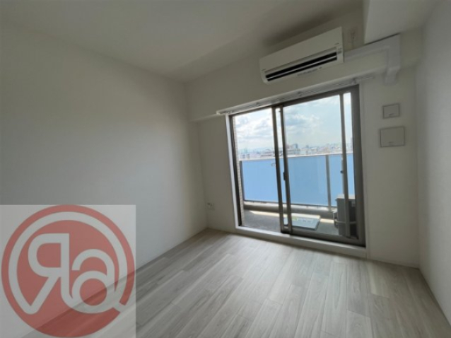 居室・リビング　同マンション別部屋参考写真