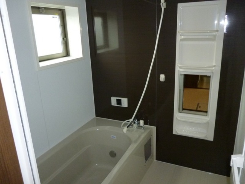 バス・シャワールーム　図面と現状に相違がある場合には現状を優先