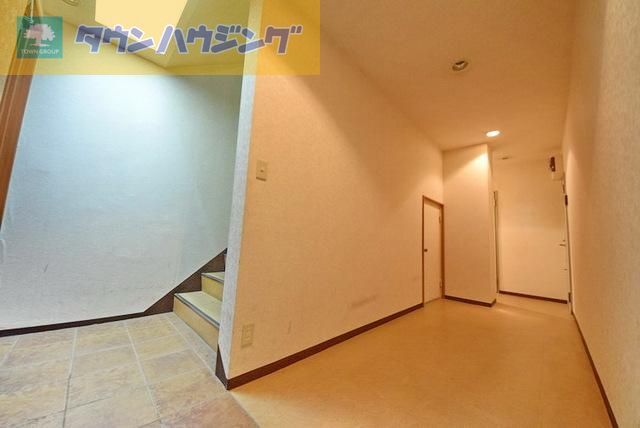 ロビー　お部屋探しは【タウンハウジング千葉店】にお任せ下さい♪