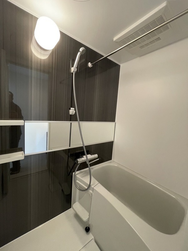 バス・シャワールーム　別号室イメージ