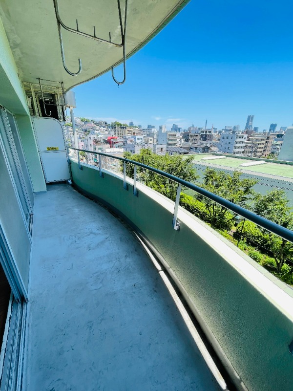 バルコニー　東南向きバルコニー♪