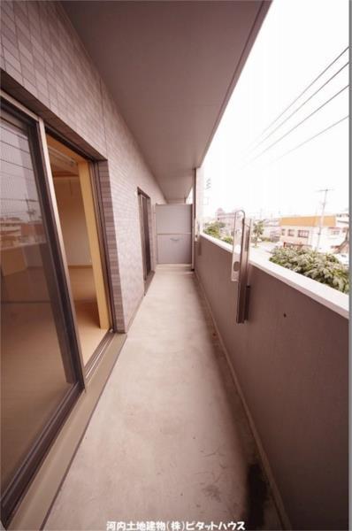 バルコニー　バルコニー（類似室外）