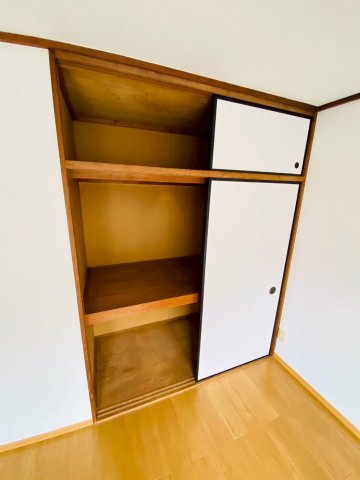 収納　洋室(3)☆