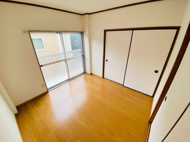 その他　洋室(3)☆