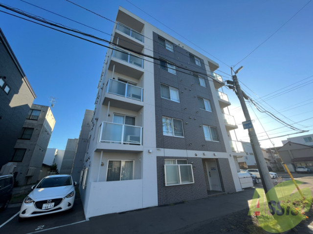 建物外観　札幌市北区北二十六条西「ラフィーネＮ２６ウエスト」