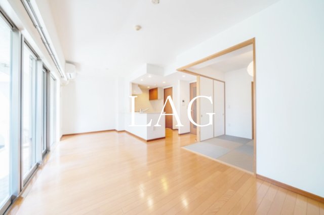 居室・リビング　洋室のお部屋です。