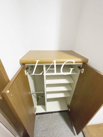 玄関　玄関です。