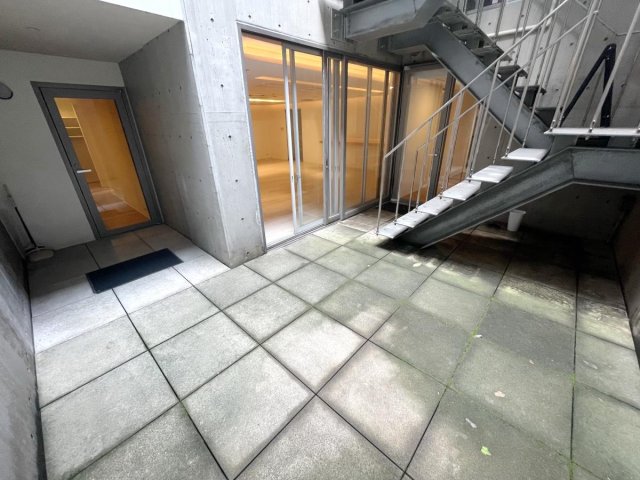 バルコニー　※別部屋の参考写真です。