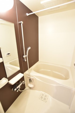 バス・シャワールーム　画像は別号室。ご参考にどうぞ