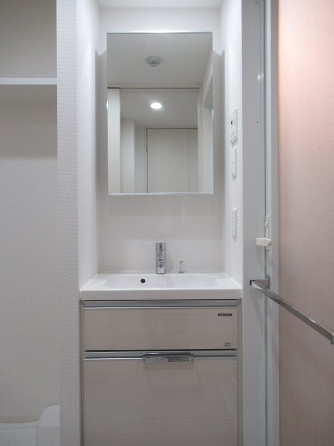 洗面設備　※参考写真