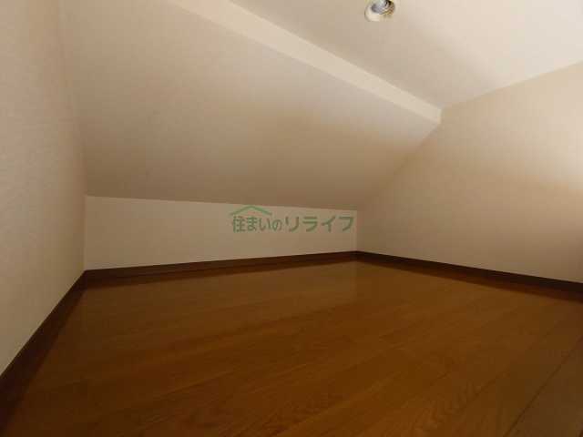 収納　アーバンプレイス東新宿II　A棟