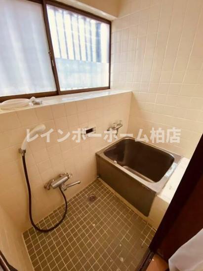 バス・シャワールーム　日々の暮らしに欠かせないお風呂です