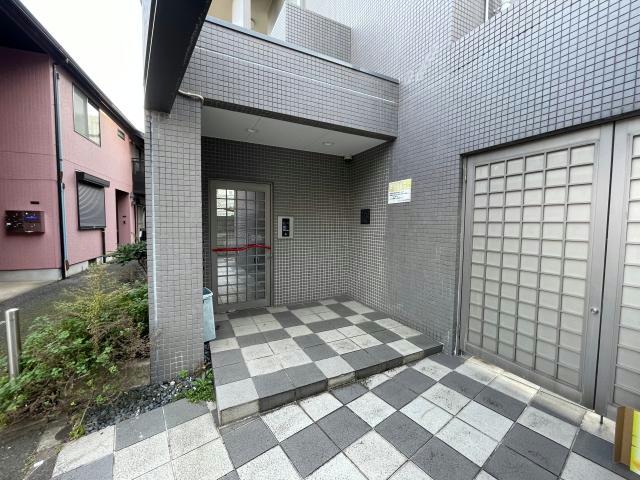 エントランス　エントランス部分
