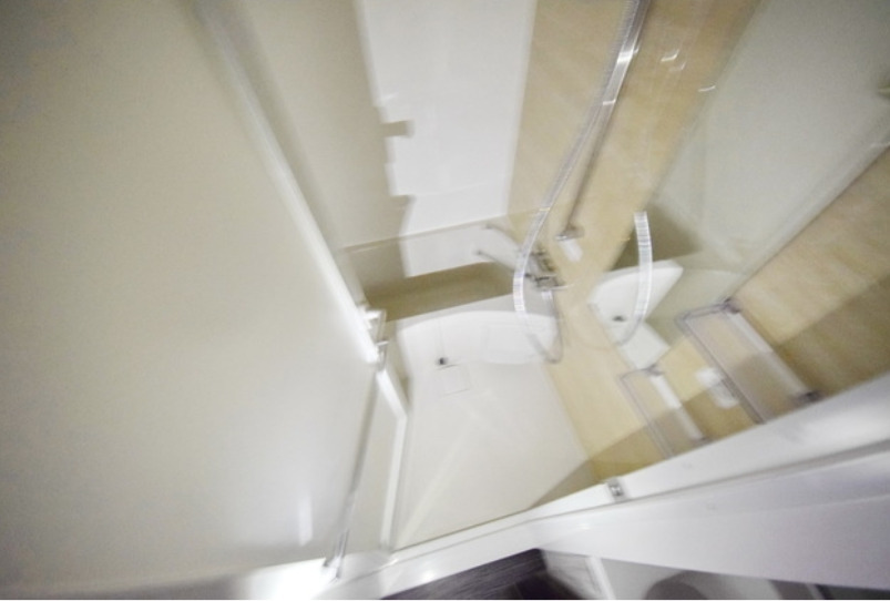 バス・シャワールーム　別部屋参考写真