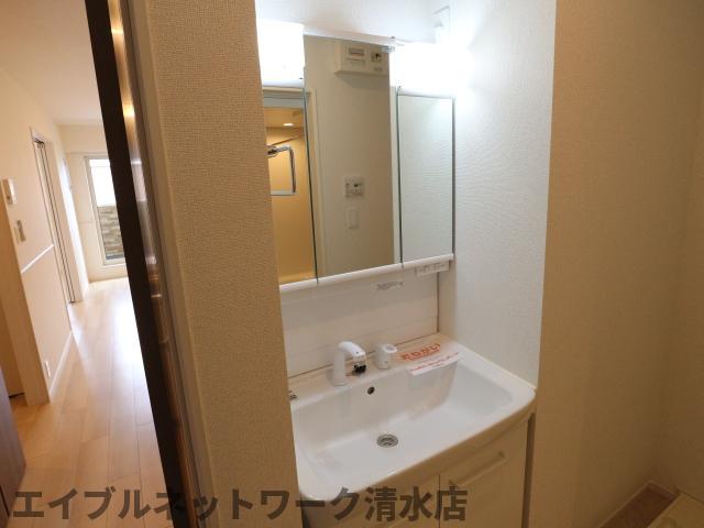 洗面設備　同物件同タイプ